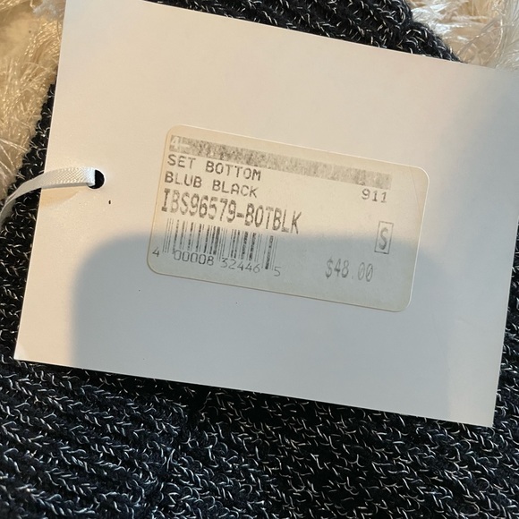 NWT skirt set by Blue Blush. - Picture 6 of 6